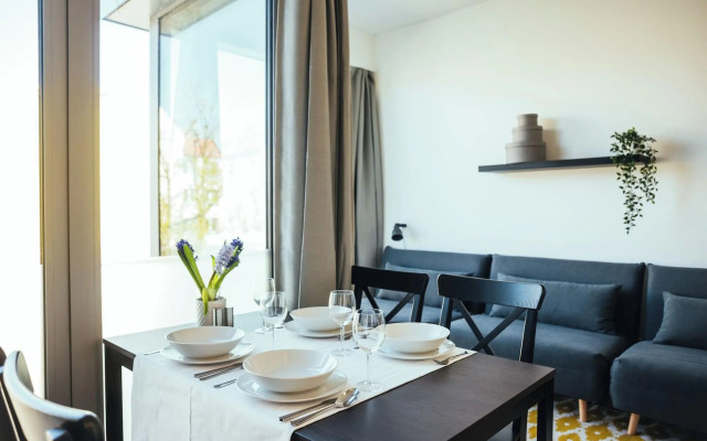 The Rix Studios & Suites