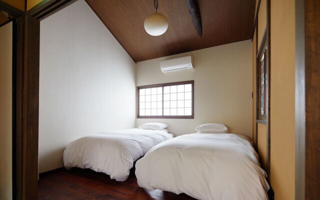 YADORU KYOTO HANARE Kanade No Yado