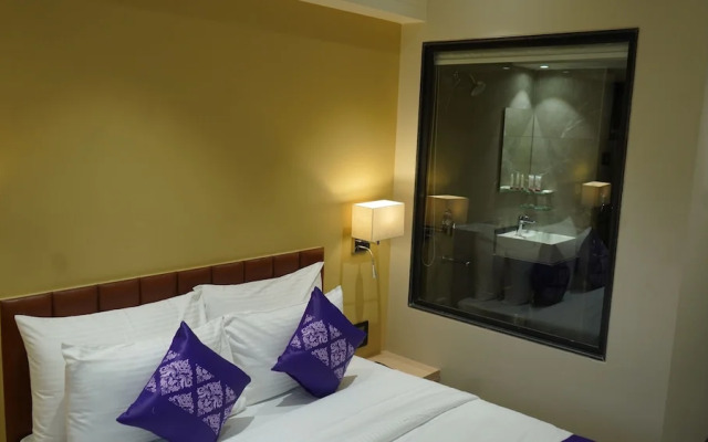 Purple Beds by VITS Dwarkesh, Surat