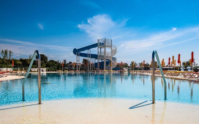 Arena Grand Kazela Camping Homes