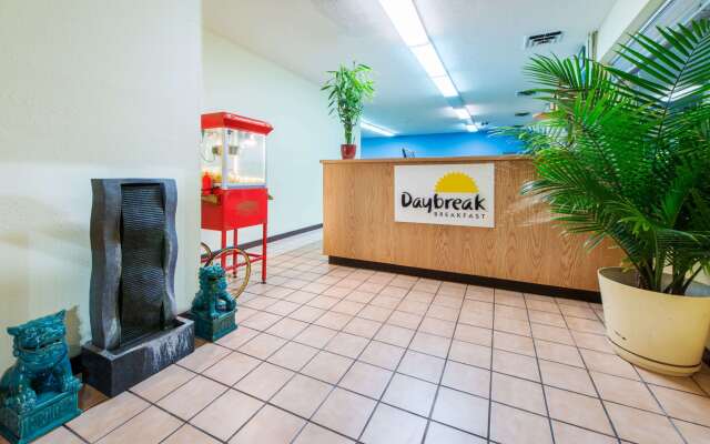 Days Inn by Wyndham Frankfort