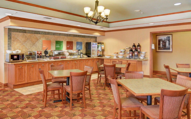 Comfort Suites McKinney - Allen