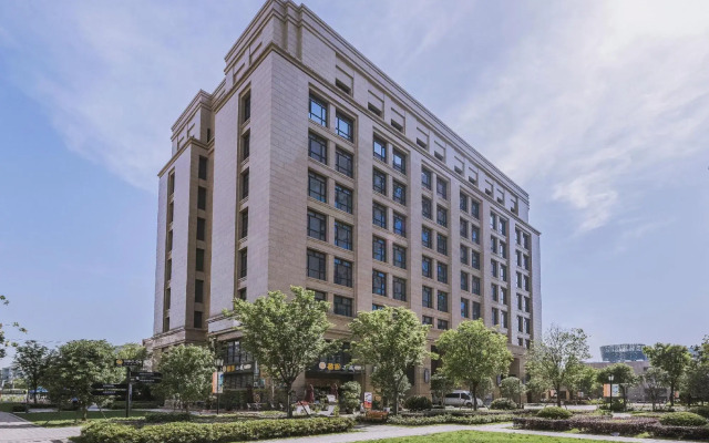 Suisse Place Serviced Apartment Shanghai Zhongjian