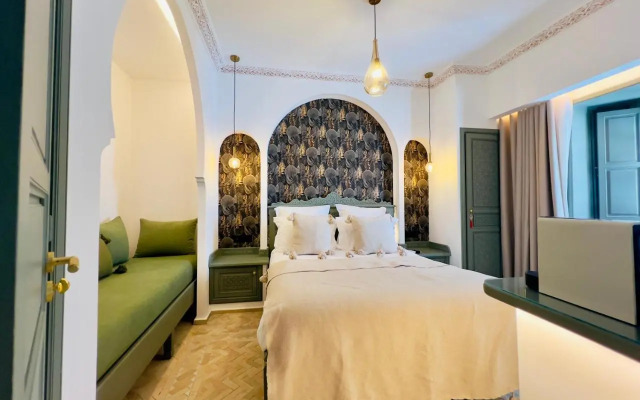 Riad Lakouas- Cannelle Room