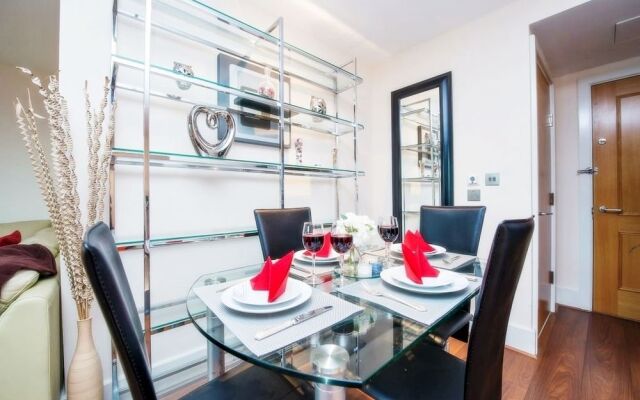 Urban 1 Bed Apartment Near Westminster