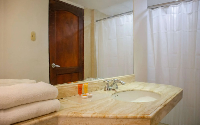 Hotel Faranda Express Puerta Del Sol Barranquilla, A Member of Radisson Individuals