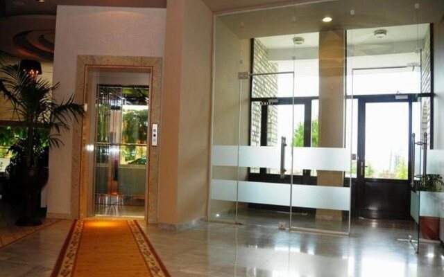 Hotel George
