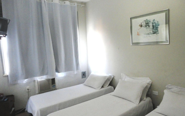 Patamares Praia Hotel