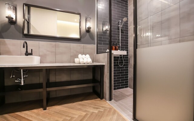 Geumsan The Sup Drive-in Hotel