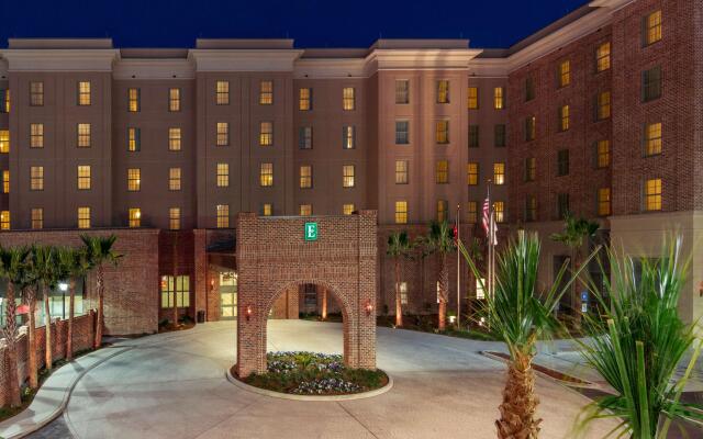 Embassy Suites by Hilton Savannah