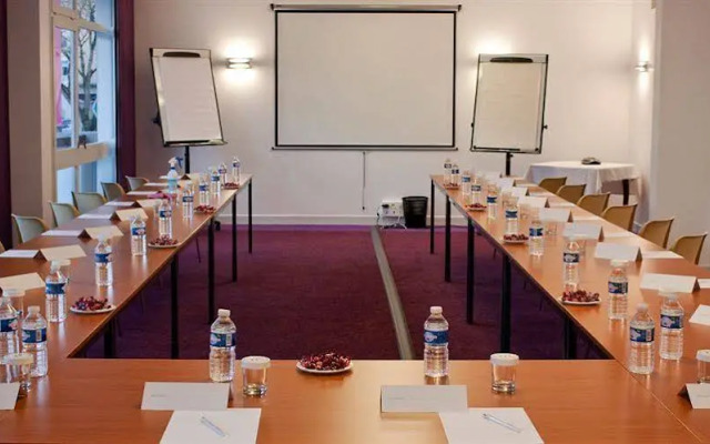 Brit Hotel Confort Limouzi Tulle