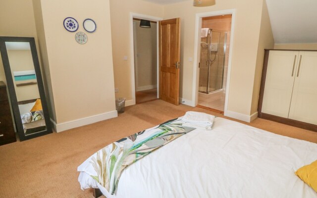 No. 6 An Seanachai Holiday Homes