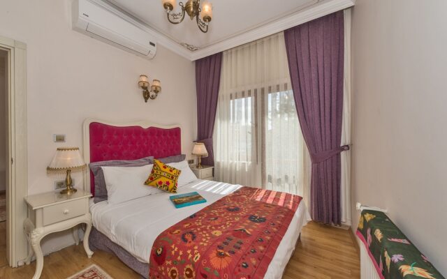 Istanbul Garden Suite