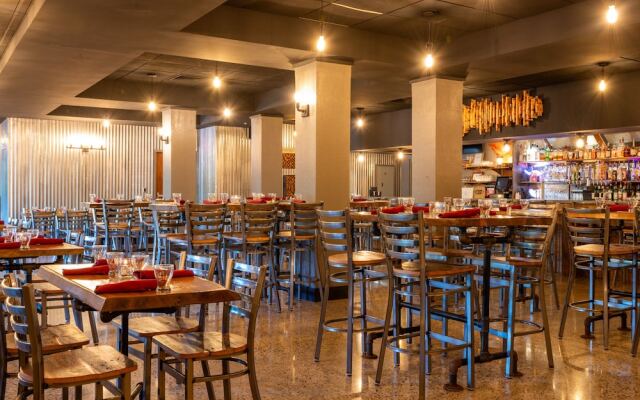 Grand Summit Hotel at Attitash