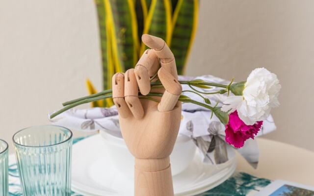 Sensational Studio Apartment In Dubai Marina