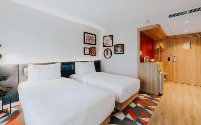 Hampton by Hilton Warsaw Reduta