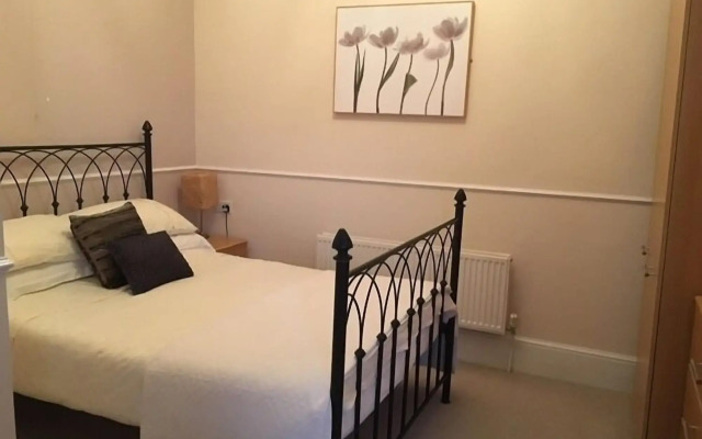 Chaston Manor Hotel