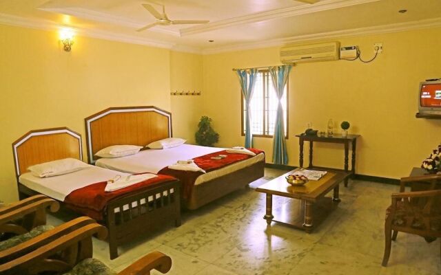 Hotel Ganga Palace