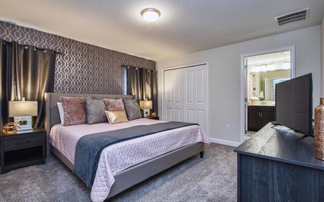 Storey Lake - 4804 Romeo Circle