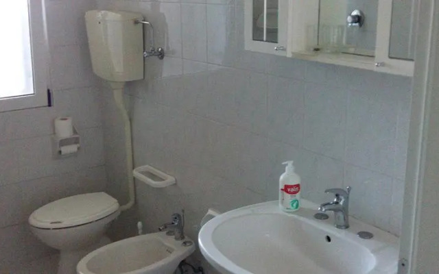 Villa Elegante Con Terrazzo E Giardino