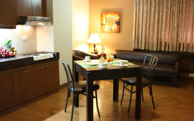 Riviera Mansion Hotel