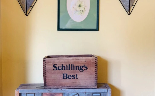 Rustic Comfort on Green Lake