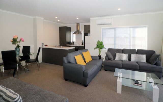 1-6 Apartments on Jones Cres