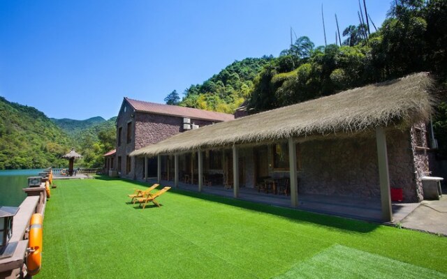 Floral Hotel Anji Shuyiquanzhen Valley