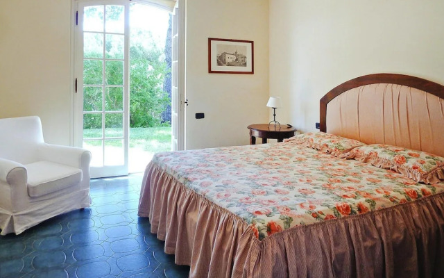 Villa in Rio Nell Elba With Pool