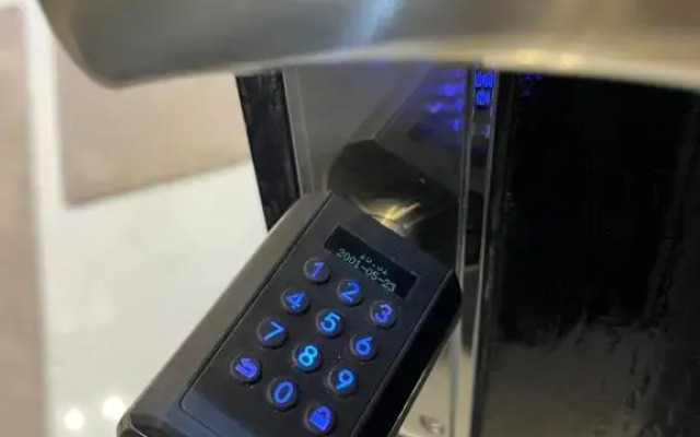ايريس التل Iris Hill