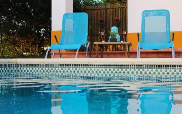 Aljezur Experiences Luxury Guest House & Surf School