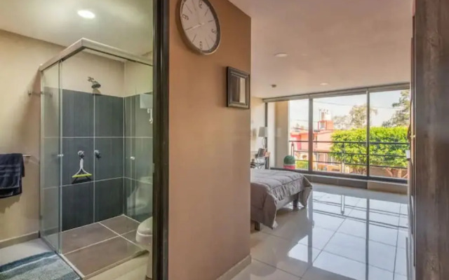 S02 Suite 2 min del TEC Wifi Terraza