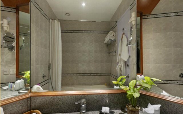 Hotel Samrat