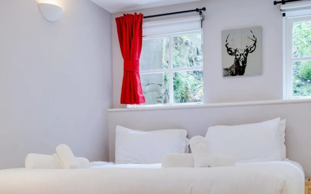 JOIVY Old Town Hidden Castle Gem