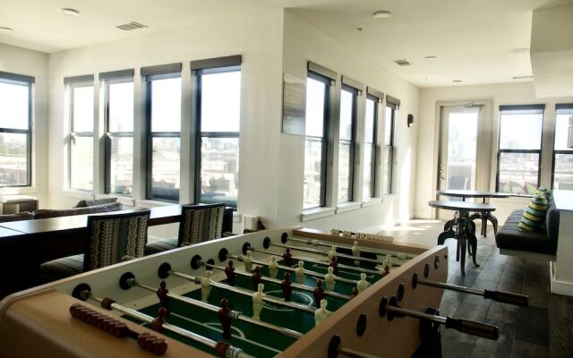 Hidden Gem of Dallas, 6 Mins Aacenter