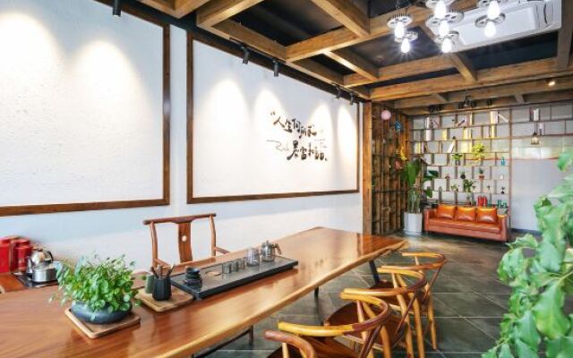 Xu Jiu Coffee Inn