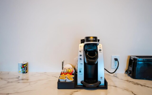 1 Bedroom Lake View Villa - Unit 406