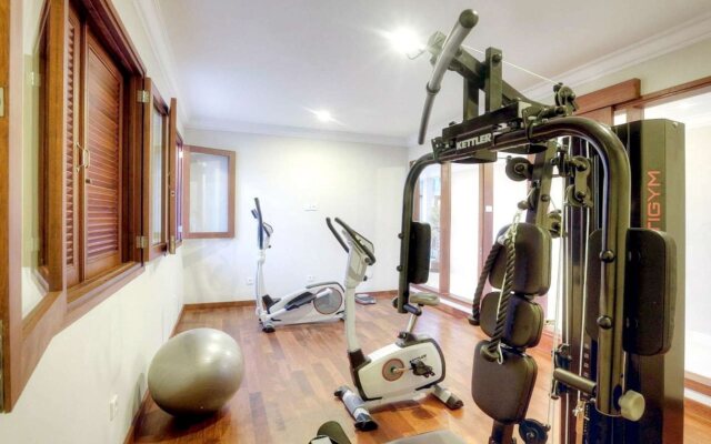 Seminyak Lagoon All Suites Hotel