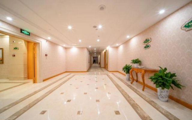Vienna International Hotel (Wuhan Wujiashan, Dongxihu Avenue, Qixiong Road) – Lobby – Wuhan
