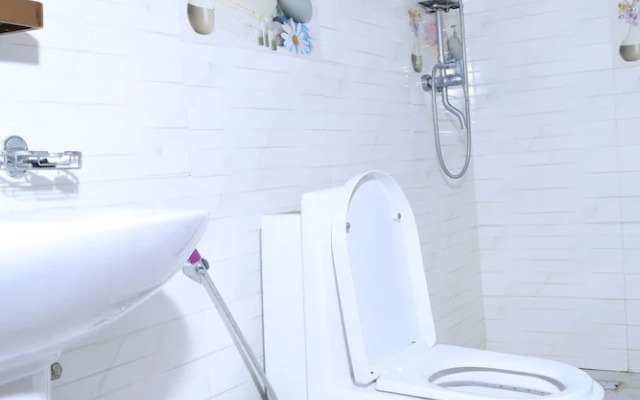 PrimeNest - 3 bedroom Apartment