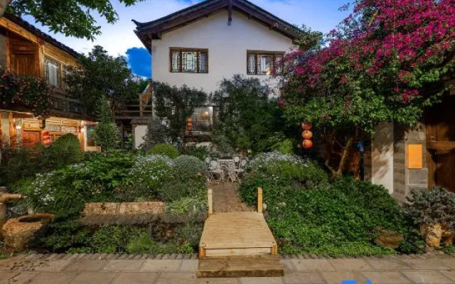 Xiaoqiao Bieyuan Inn