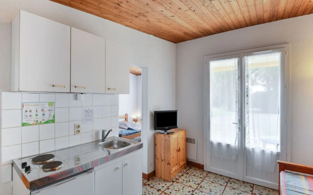 Gite in a Holiday Park With Pool