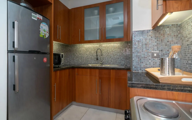 Bright and spacious Studio in DIFC