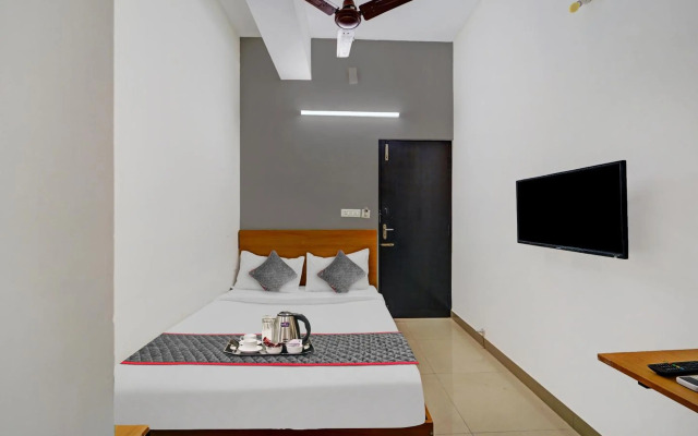 Oyo Townhouse 999 INN24 Airport