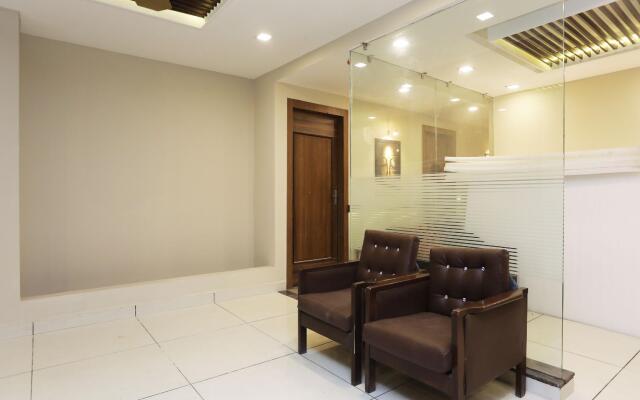 OYO 13134 Grand Regency