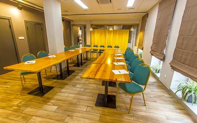 Hotel Platan