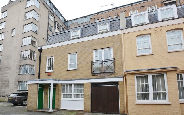 William Mews Townhouse