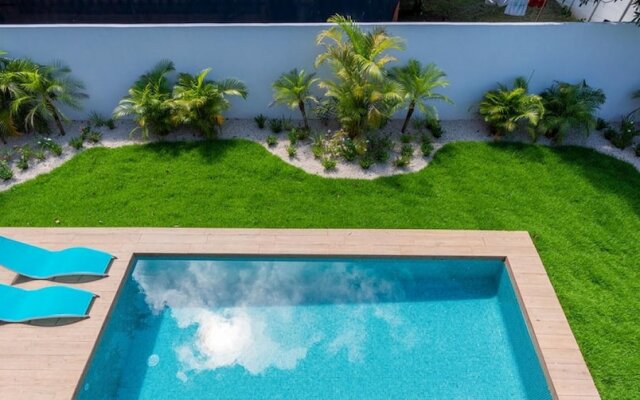 Playa Potrero Stunning Modern 3 BR 3 5 Bath Home - Casa Coralis