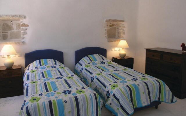 Amazing home in Ampela, Paros with 3 Bedrooms and WiFi
