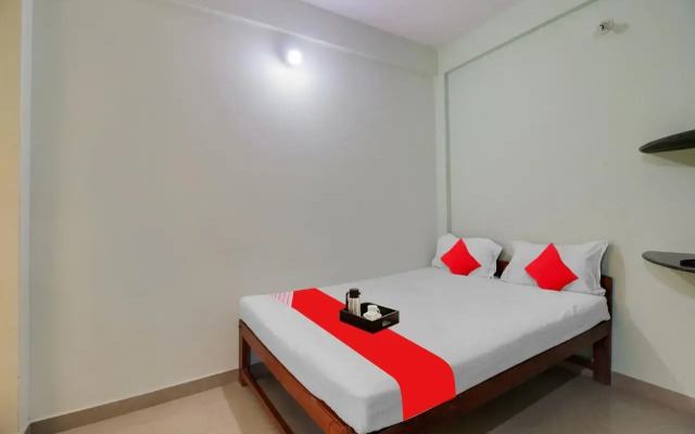 Oyo Flagship 702838 K S Inn Hotel